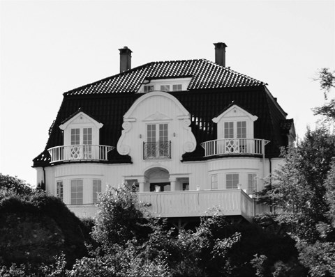 Fasade sjø_sv